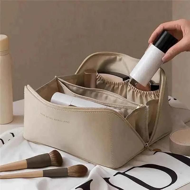 Classy Leather Cosmetic Bag Portable Makeup Pouch for Travel - Image 5