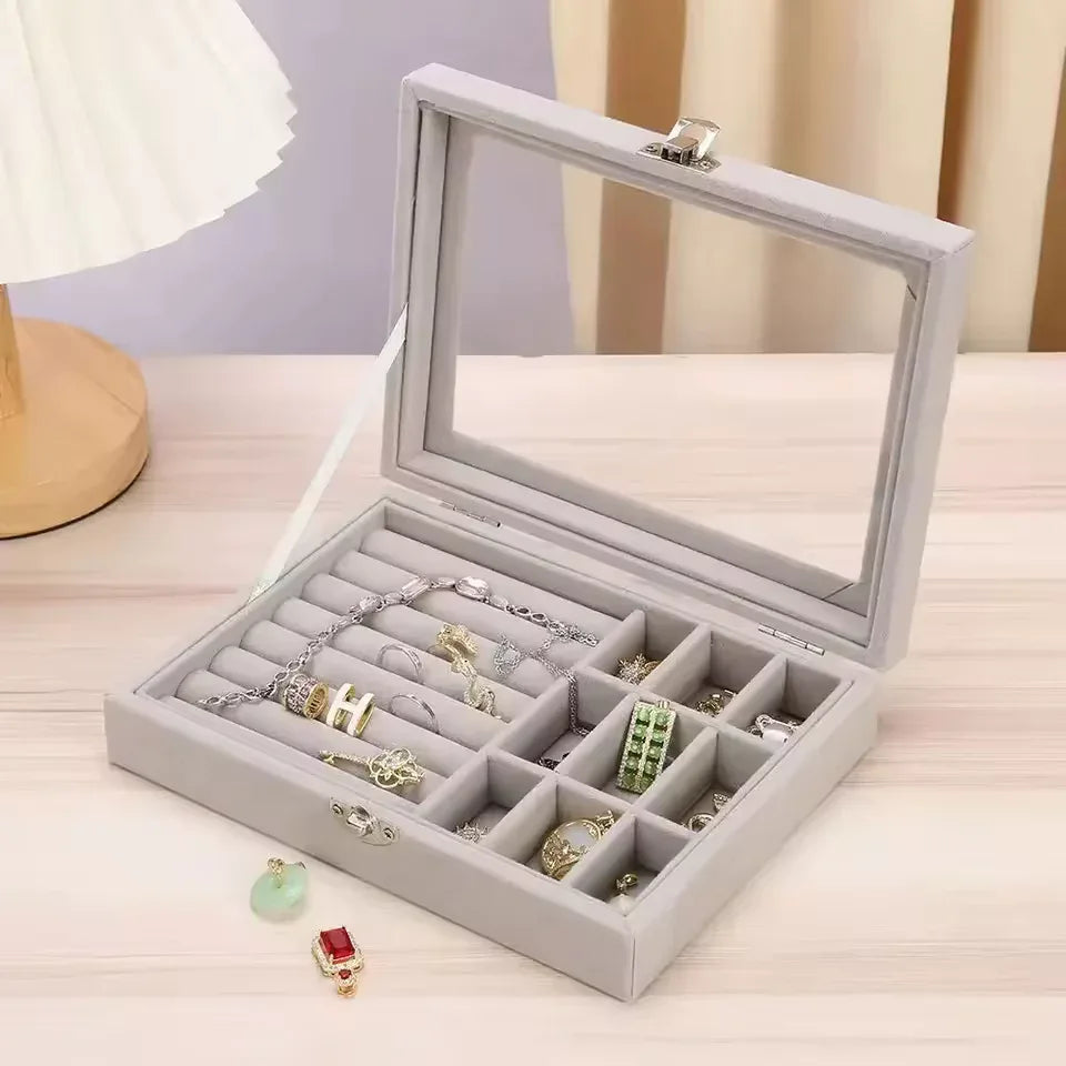 Pearl Earring and Ring Organizer Cosmetic Case - Image 6