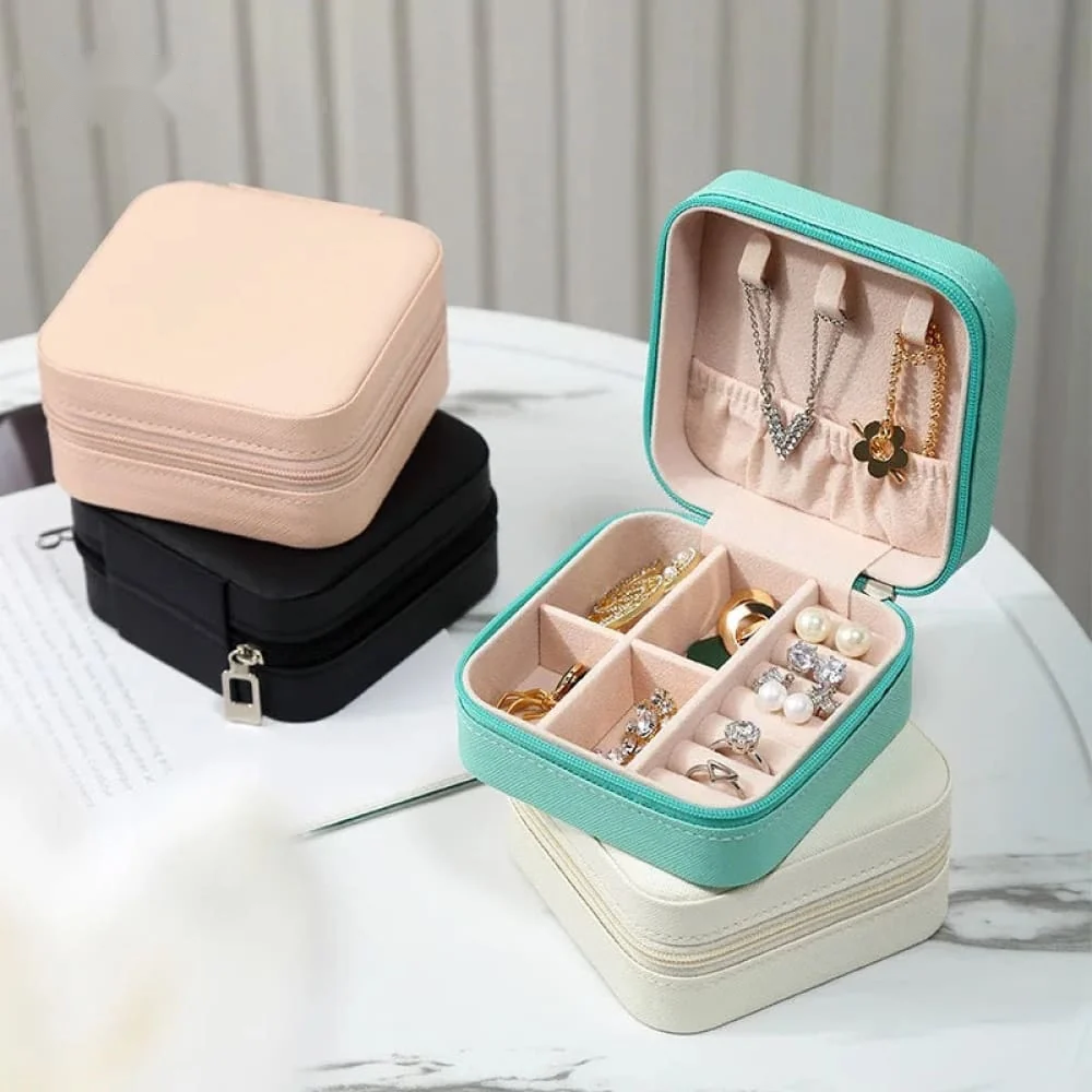 Mini Travel Jewelry Organizer – Compact Portable Accessory Case for On-the-Go