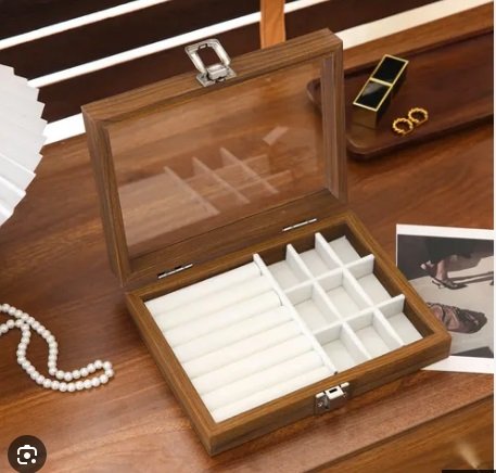 Premium Wooden Jewelry Display Box – Glass Lid, Velvet Ring Rolls & 9-Grid Storage – Image 4